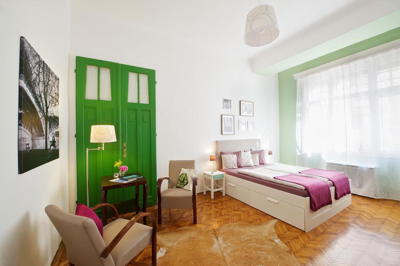 Green Door Family Apartment Budapest Exterior foto